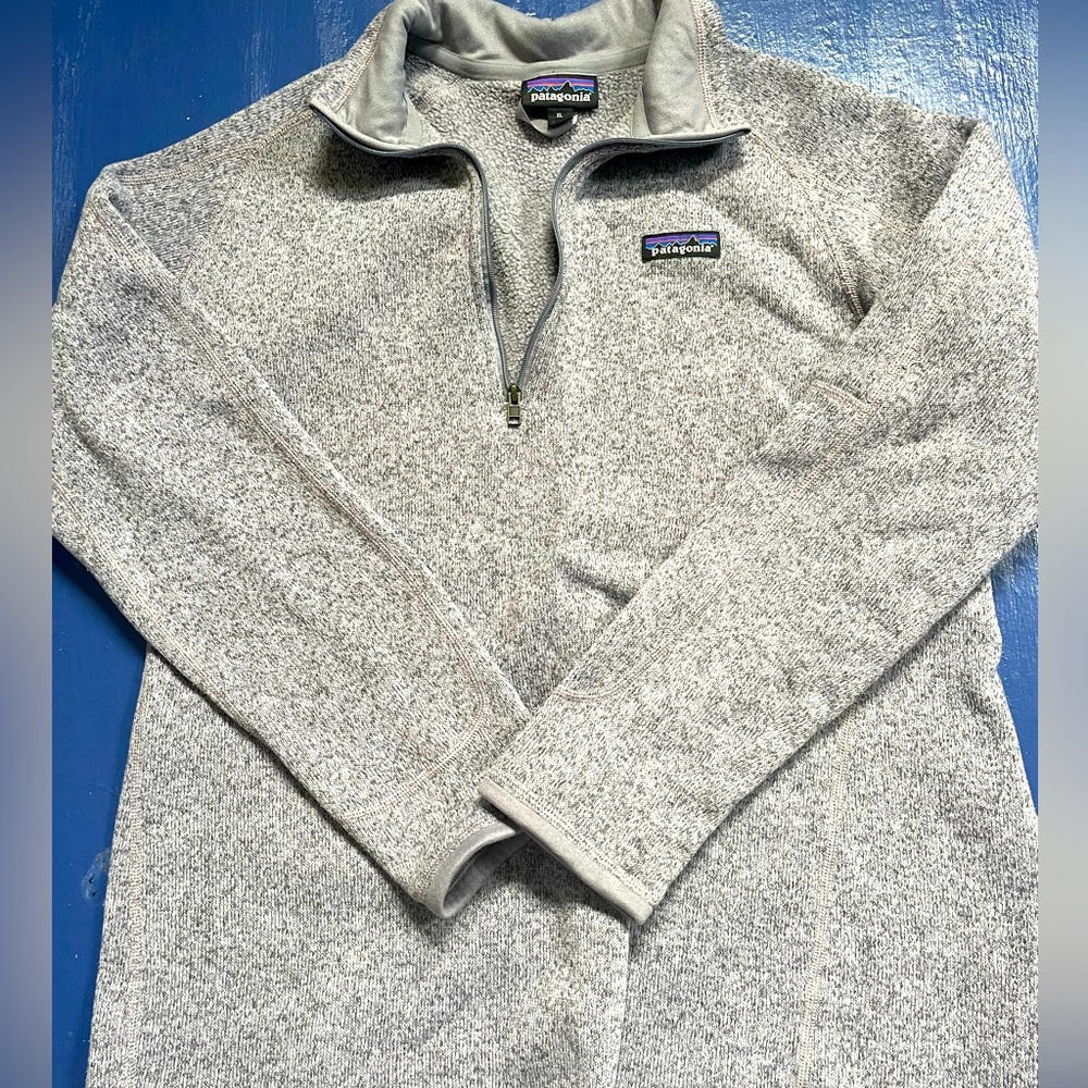 Women’s Patagonia Pullover